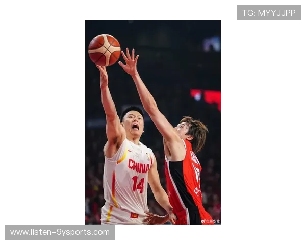 东京奥运会篮球赛激烈对决 中国男篮逆转胜利引关注
